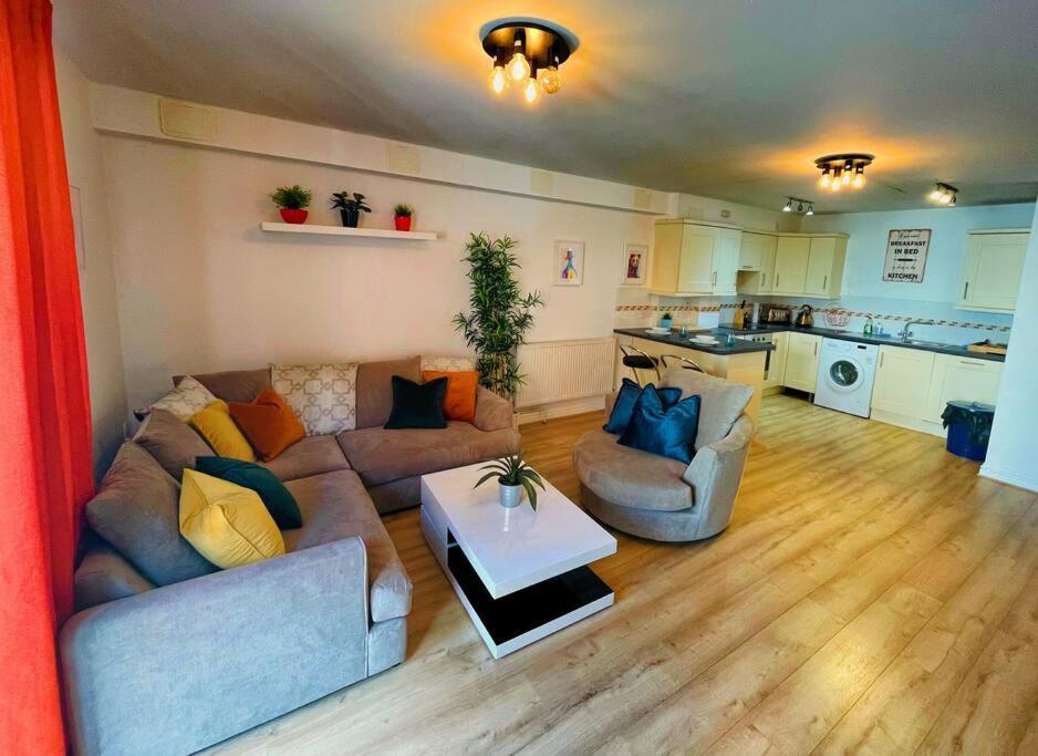 Bristol City Stays - 1 Bed - Pembroke Court Eksteriør billede
